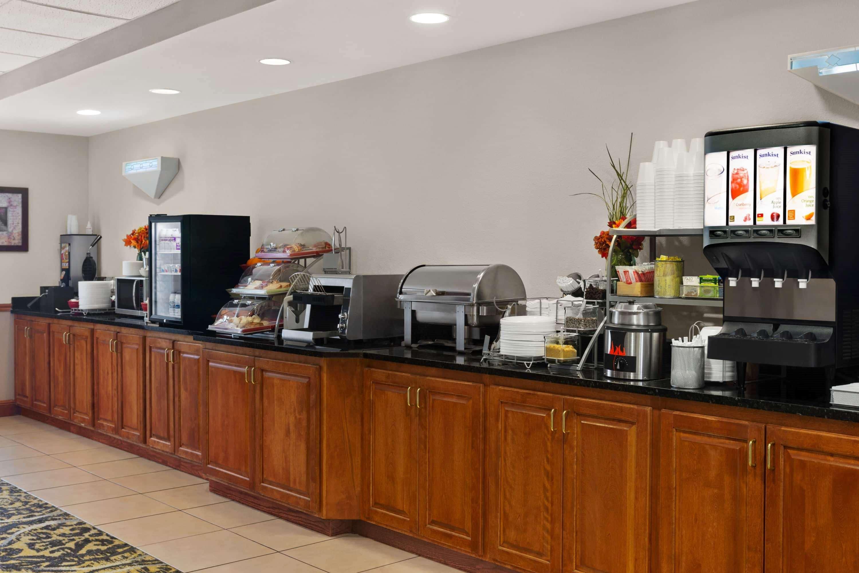 Wingate By Wyndham Bentonville Extérieur photo