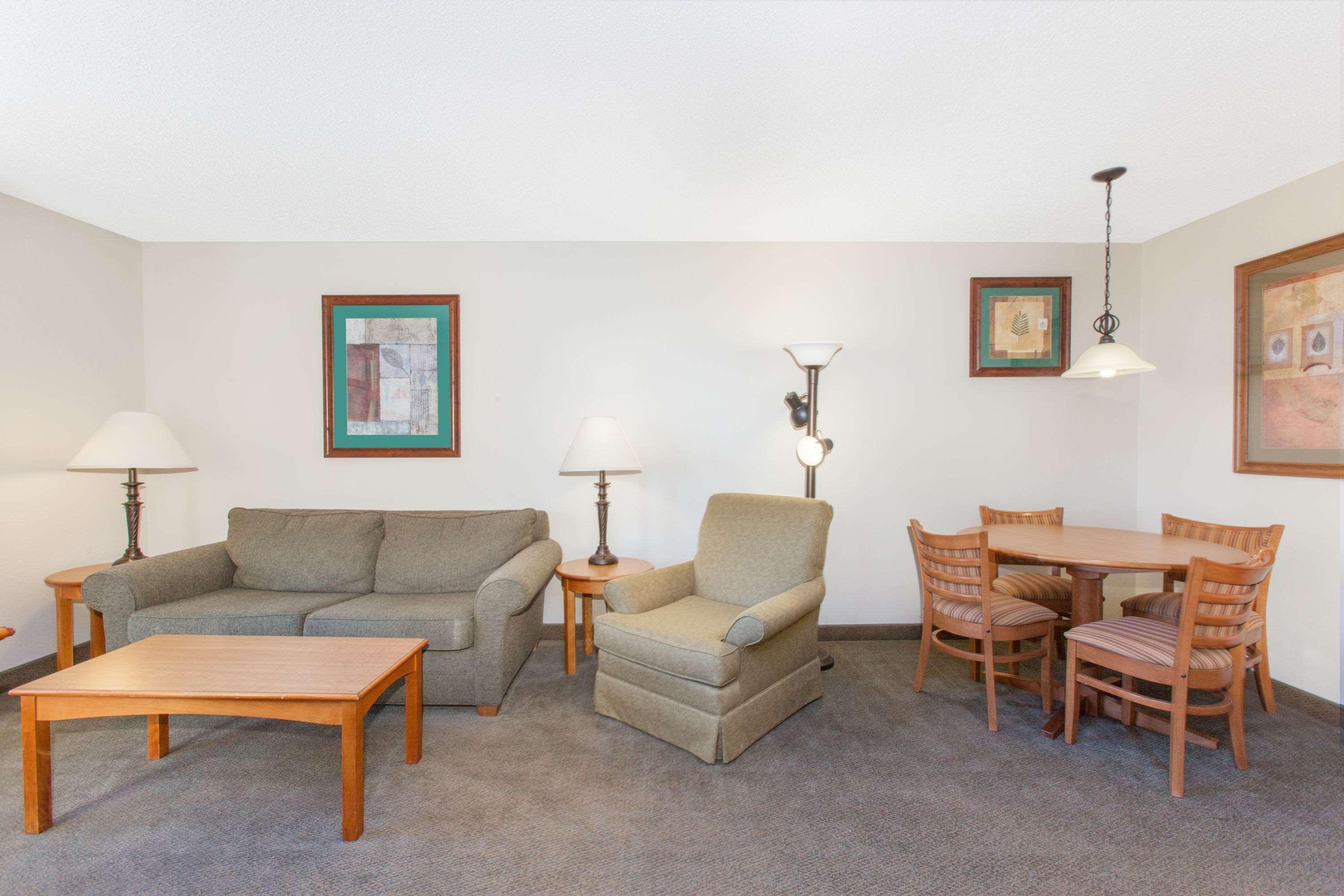 Wingate By Wyndham Bentonville Extérieur photo