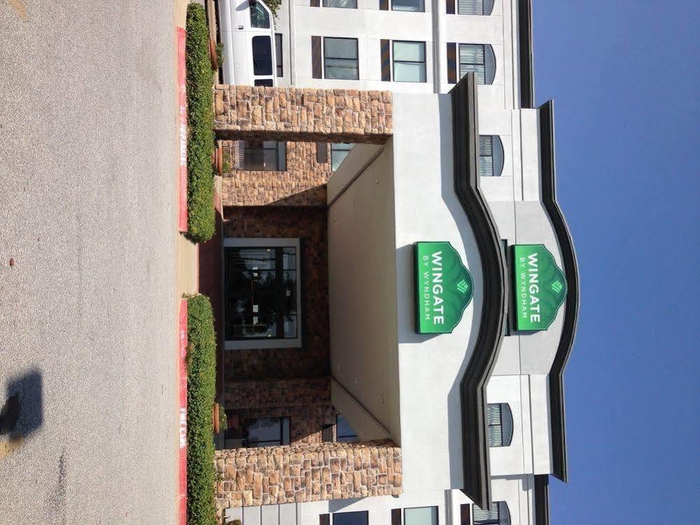 Wingate By Wyndham Bentonville Extérieur photo